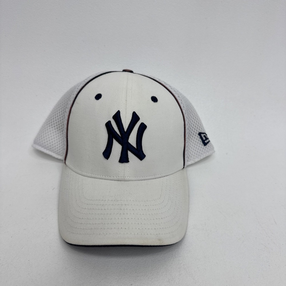NY Yankees New Era Hat Rope Outline Med/LG